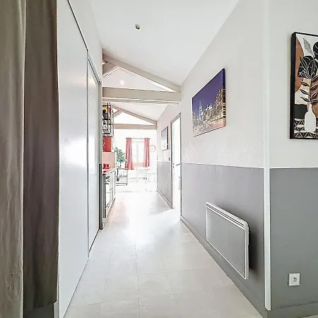 Apartment 2 Jaude 100m 12 Pers Hyper Centre Blatin Clermont-Ferrand